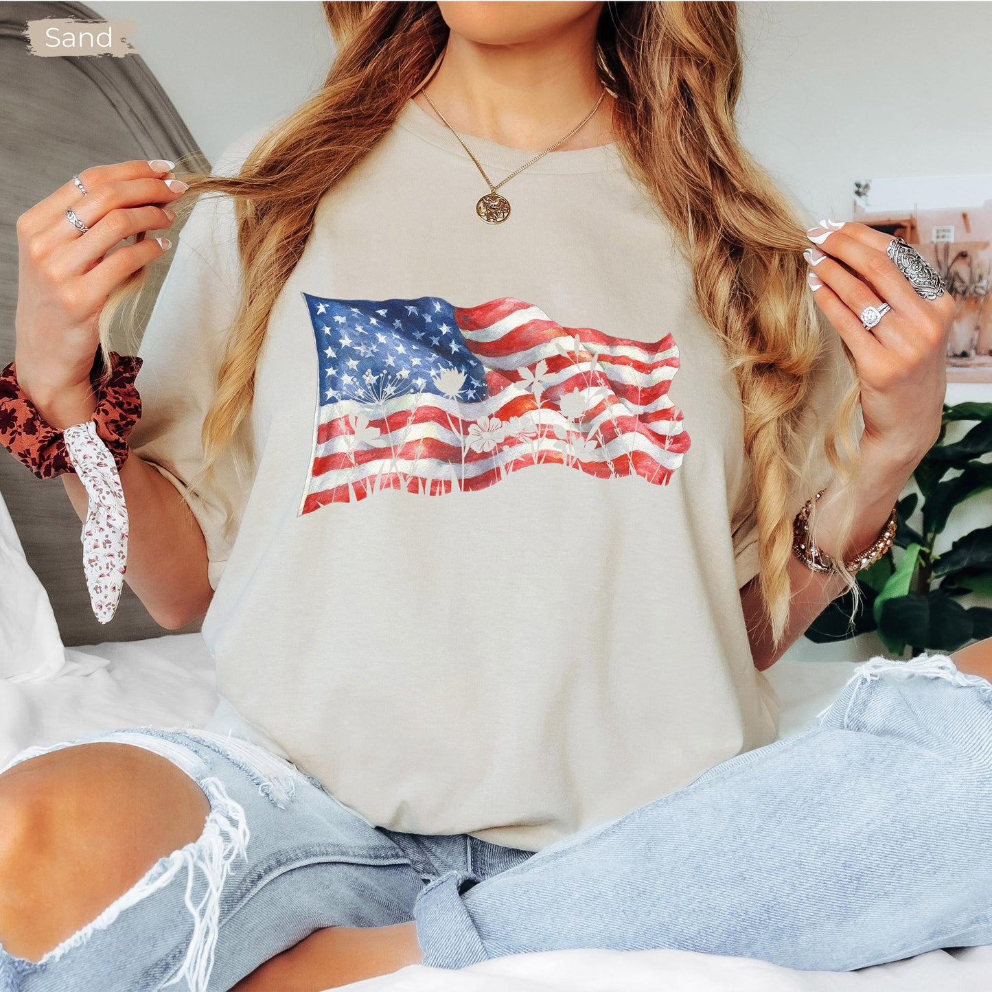 Womens Patriotic, 250 Years of Freedom Floral Tee, America 250 Shirt, Fourth of July Wildflower Top, Semiquincentennial